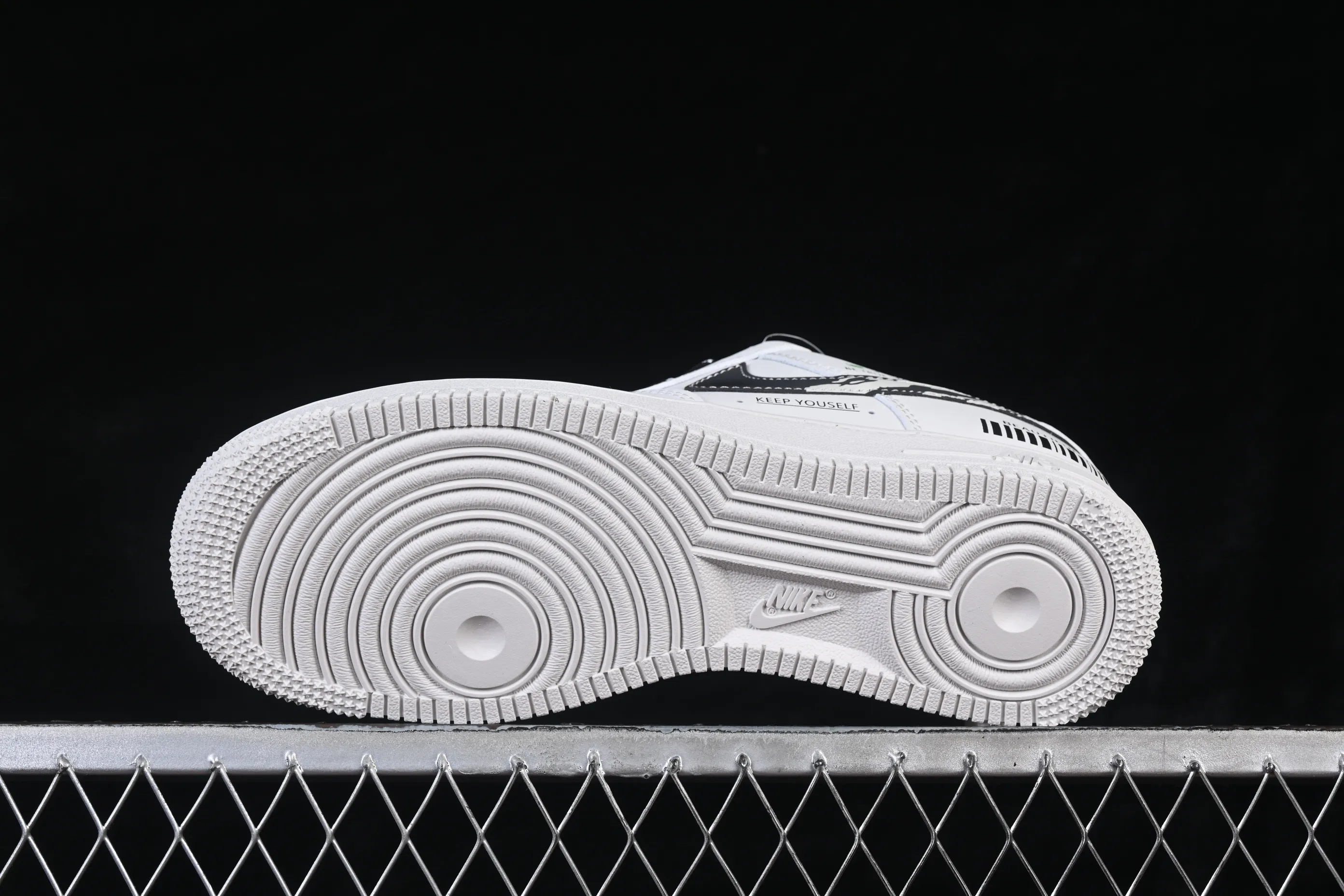 All categories Nk Air Force 1 Air Force series Nk Air Force 1 Low Air Force low-top Nike Air Force 1 '07 Low White and black barcode Air Force 1 low-top casual sneakers JP8028-072